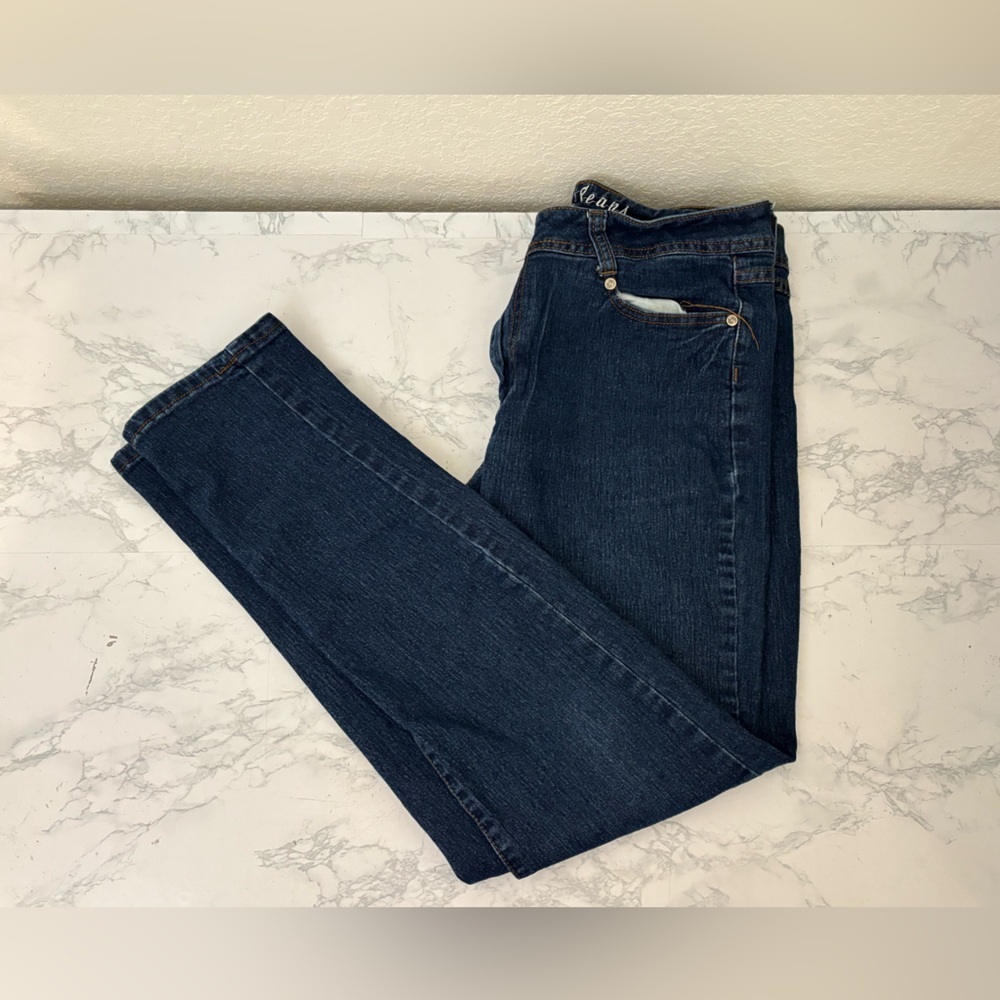 Elegant Jeans Women’s 13/14 Dark Blue Denim Wash Embellished Pocket Jeweled​​